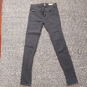 Rag & Bone gray skinny ripped jeans, size 26, Great condition